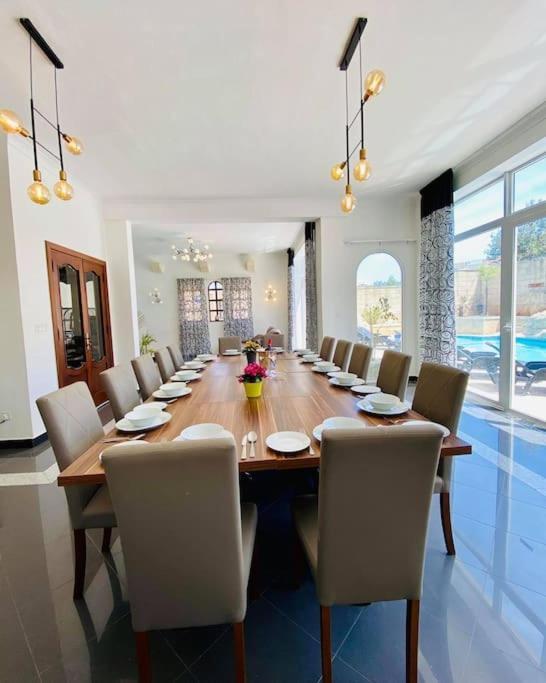 Velver Mansion, Malta - Luxury Villa With Pool Naxxar Екстериор снимка